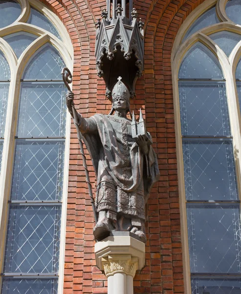 主教 albrecht von buxthoeven 的雕像 — 图库照片