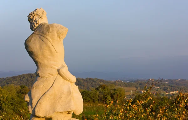 Neoklassische Statue — Stockfoto