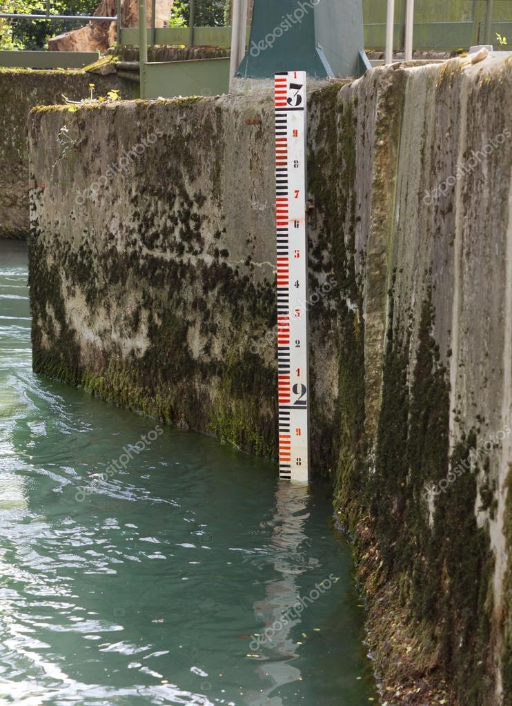 Water Level Meter Stock Photo by ©emmeci74 44164817