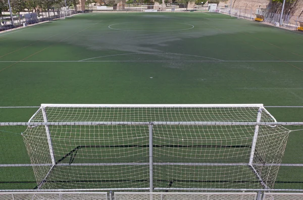 Syntetické travnaté fotbalové hřiště — Stock fotografie