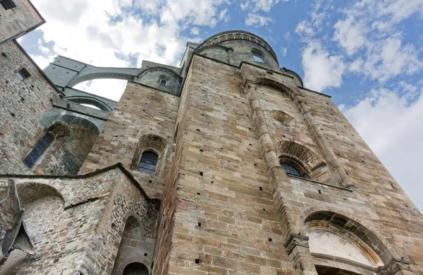 Den Imponerande Strukturen Det Medeltida Sacra San Michele Klostret Susa — Stockfoto