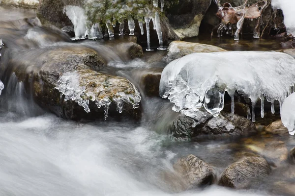 Ice stenar vinter — Stockfoto