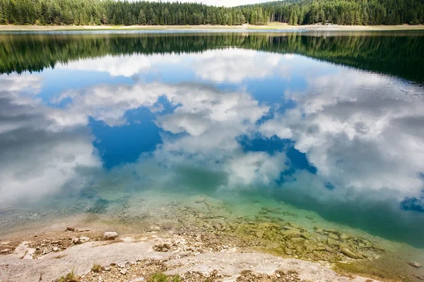 Lake en hemel — Stockfoto