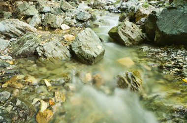 güzel basamaklı şelale