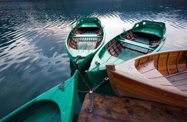 Barcos en el lago — Foto de Stock