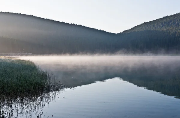 美丽的湖 — 图库照片