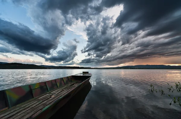 El lago — Foto de Stock