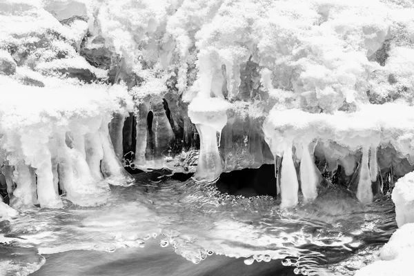 Зимний лёд — стоковое фото