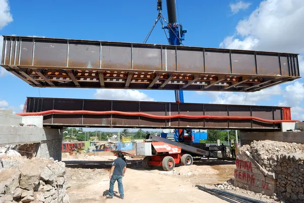 Construcción de puentes grúas de acero corten — Foto de Stock