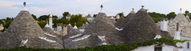 alberobello, apulia (İtalya Panoraması).