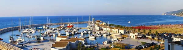 Marina of Peschici important tourist port del Gargano, Apulia - Italy — Stock Photo, Image