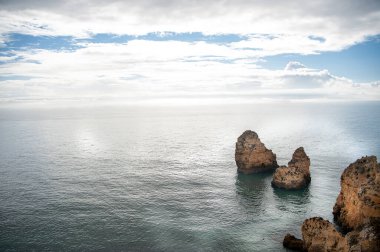 Ponta de Piedade 'nin kaya oluşumu - Lagos - Portekiz