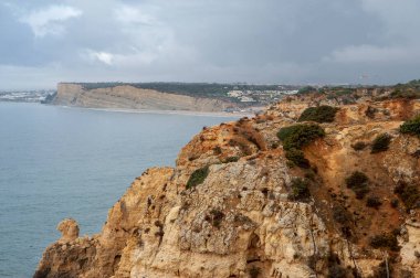 Ponta de Piedade 'nin kaya oluşumu - Lagos - Portekiz