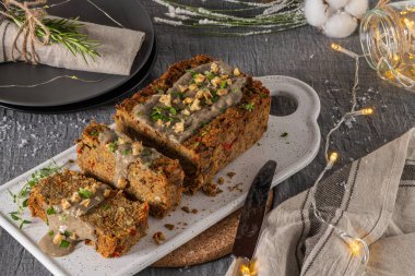 Noel masasında mercimek somunu