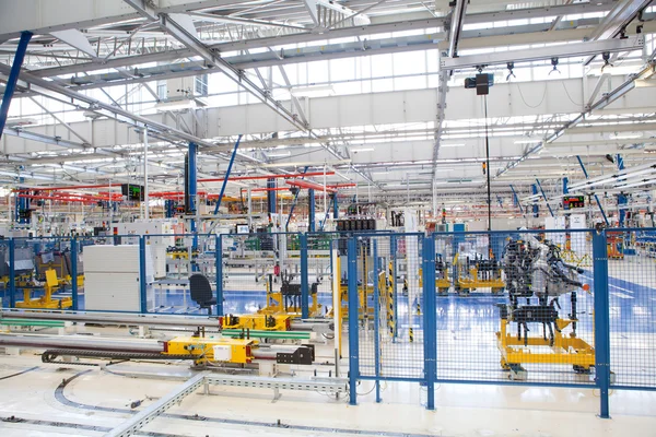 Edificio industrial industria automovilística interior — Foto de Stock