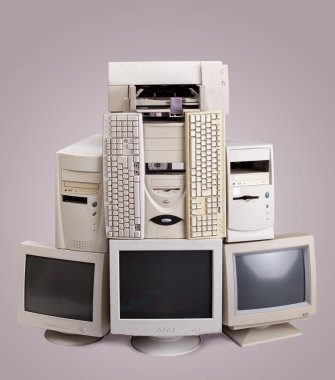 eski bilgisayar yığını