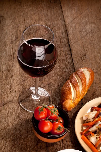 Almoço com vinho — Fotografia de Stock