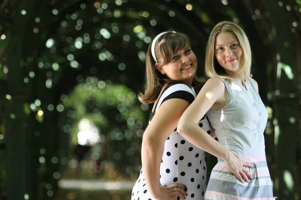 Happy friends in park — Stock Photo, Image