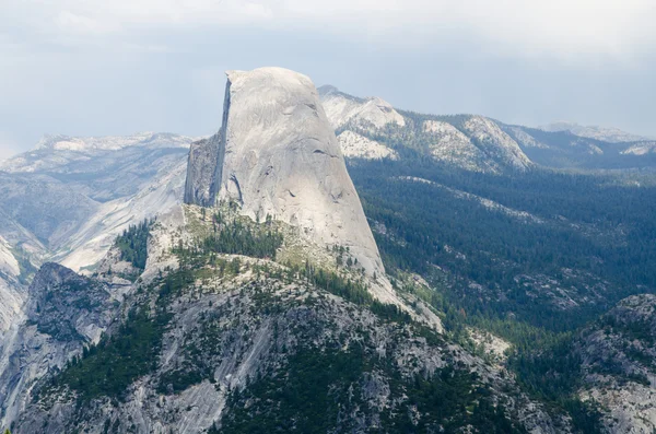 A view of Yosemite Valley from Glacier Point — Stock Photo, Image