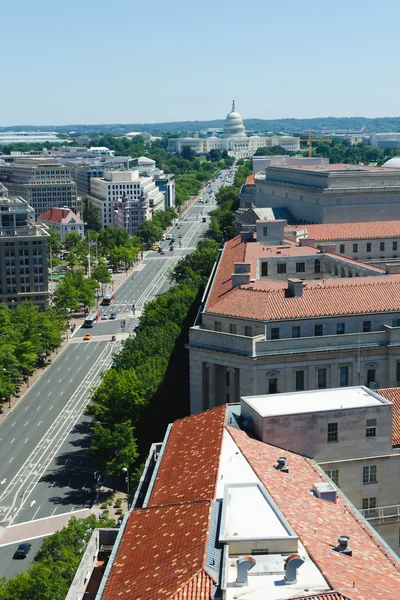 Widok z pennsylvania avenue w Waszyngtonie — Zdjęcie stockowe