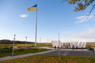 Shpola, Ukrayna - 10 Ekim 2021: Ukrayna coğrafi merkezi