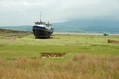 askam 7, tekneler