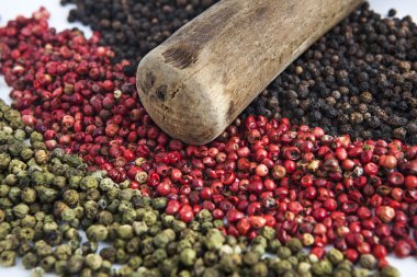 harç ve havaneli ile biber tohumları