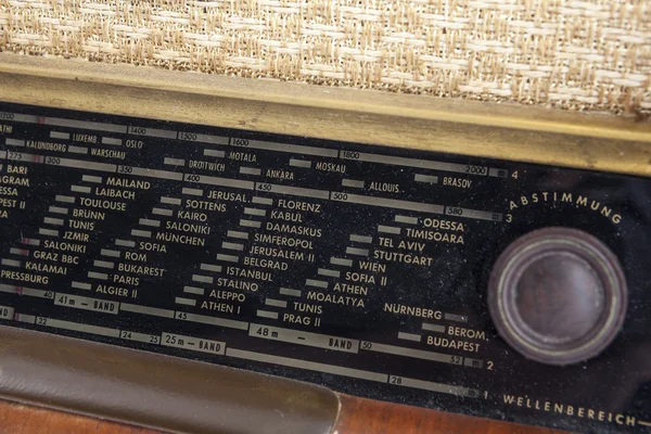 Vintage eski radyo — Stok fotoğraf