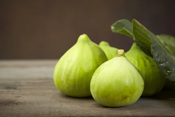 Fresh green figs — Stock Photo, Image