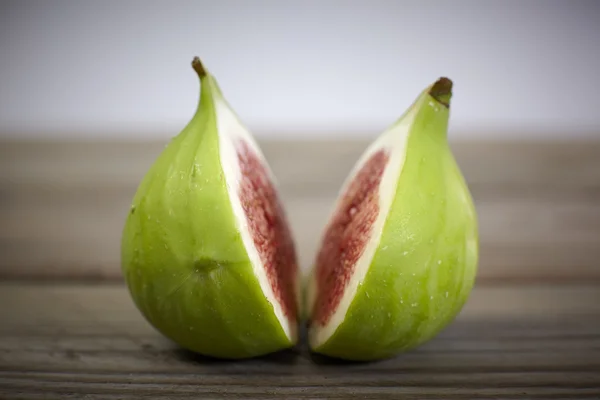 Fresh green figs — Stock Photo, Image