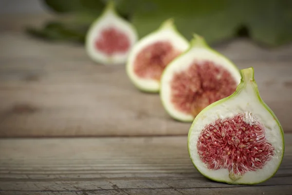 Fresh green figs — Stock Photo, Image