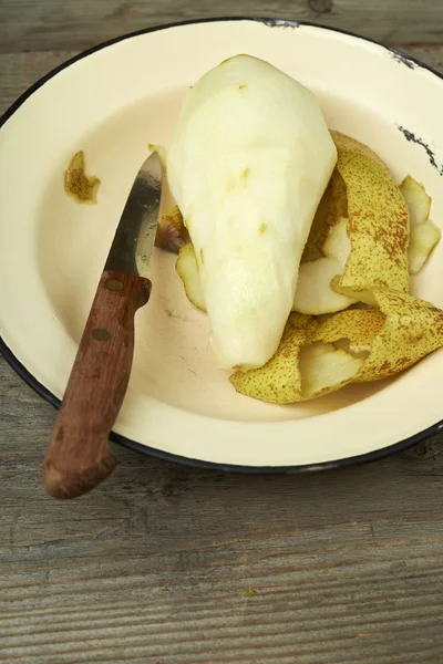 Pears in a plate — Stock Photo, Image