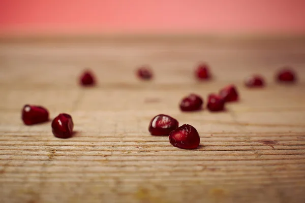 Rött granatäpple frukt — Stockfoto