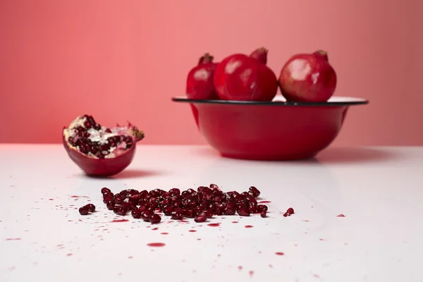 Rote Granatapfelfrucht — Stockfoto