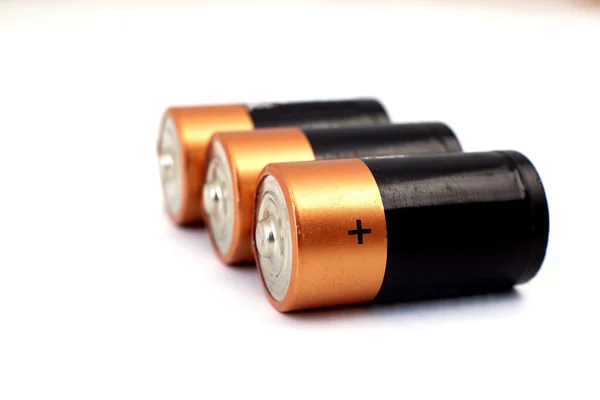 Guld batterier i rader — Stockfoto