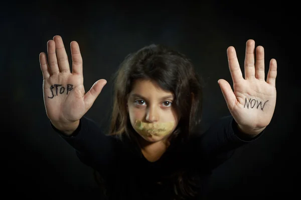 Violencia infantil — Foto de Stock