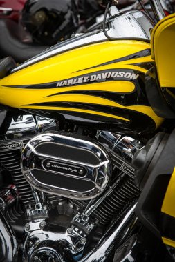 Güzel Harley Davidson motosikleti Ukrayna 'da Çılgın Hohols MFC' nin kapanış sezonunda 2021 Eylül 'ünde