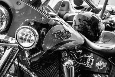 Güzel Harley Davidson motosikleti Ukrayna 'da Çılgın Hohols MFC' nin kapanış sezonunda 2021 Eylül 'ünde