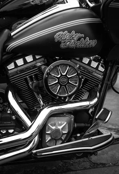 戴维森 Harley Davidson 自行车在2021年9月9日乌克兰基辅疯狂呼号 Crazy Hohols Mfc 闭幕季接近尾声 — 图库照片