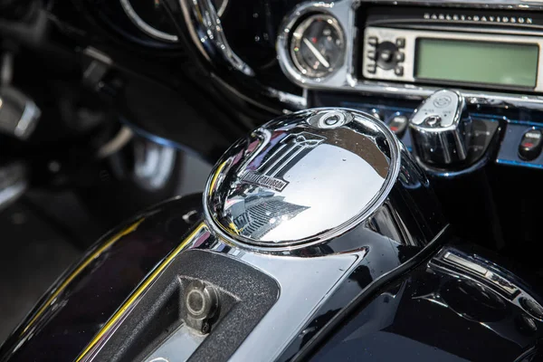 Güzel Harley Davidson motosikleti Ukrayna 'da Çılgın Hohols MFC' nin kapanış sezonunda 2021 Eylül 'ünde