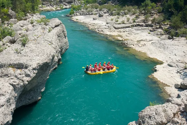 Rafting w zielony kanion, alanya, Turcja — Zdjęcie stockowe