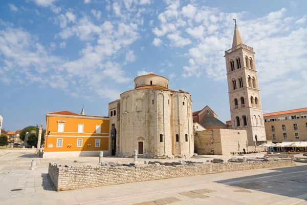 Igreja de S. Donat, um edifício monumental do século IX em Zadar, Croácia — Fotografia de Stock