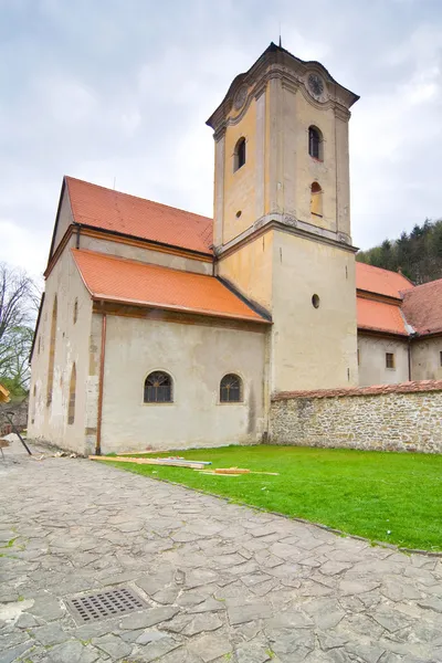 The Red Monastery, ancient chapel in Red Cloister complex in Slo — Stock Photo, Image