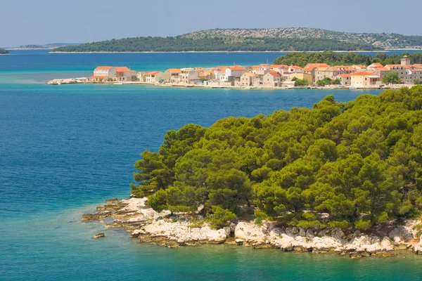 Panoramautsikt över den kroatiska kusten, Dalmatien — Stockfoto