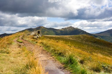 güzel sonbahar dağ