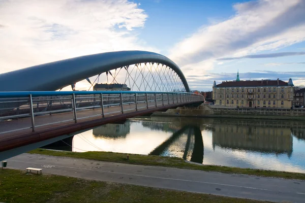 Most přes řeku Vislu na čas východu, krakow, Polsko — Stock fotografie