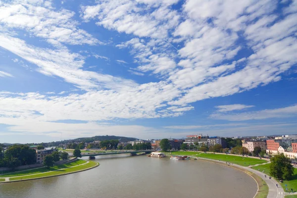 Visión de ángulo de la Cracovia desde el castillo de wawel — Stockfoto