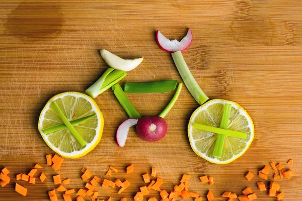 Conceito de estilo de vida saudável - bicicleta vegetal — Fotografia de Stock