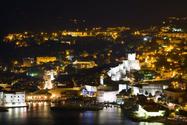 Dobruca panorama gece, Hırvatistan