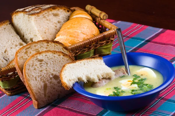 White borscht with eggs and white sausage — Stock Photo, Image